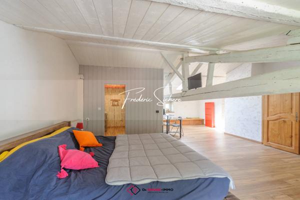 Maison à vendre 10 pièces de 495 m²