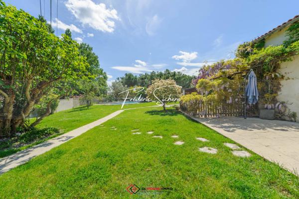 Maison à vendre 10 pièces de 495 m²