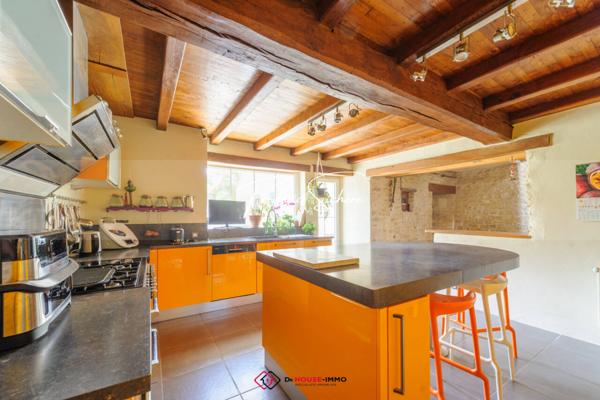 Maison à vendre 10 pièces de 495 m²