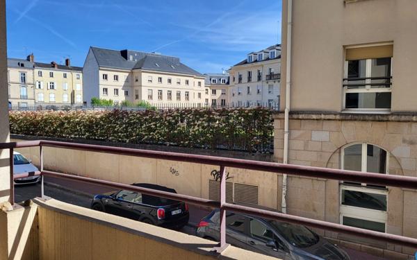 Appartement à vendre    3 pièces • 72 m2 Limoges