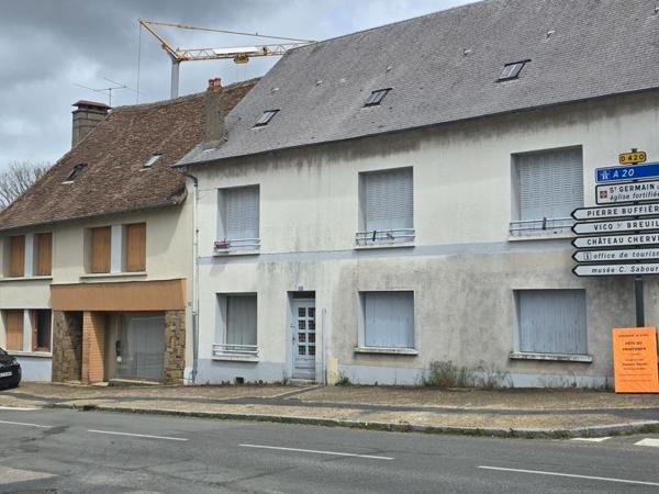 Maison à vendre |  Magnac-Bourg |  14 pièces | 360 m²