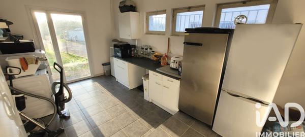 Maison à vendre 7 pièces 175 m² Saint-Jean-d'Angély