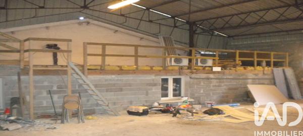 Maison à vendre 7 pièces 175 m² Saint-Jean-d'Angély