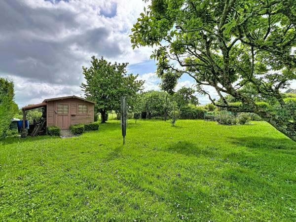 TREHET (41)-Maison de plain pied à vendre-86m²- 4 pièces - garage, terrasse, barbecue, jardin de 1025m²