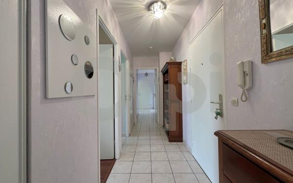 Appartement à vendre    4 pièces •  Noiseau