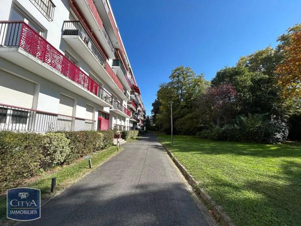 Appartement à louer 4 pièces 75.38m²