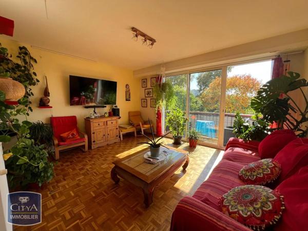 Appartement à louer 4 pièces 75.38m²