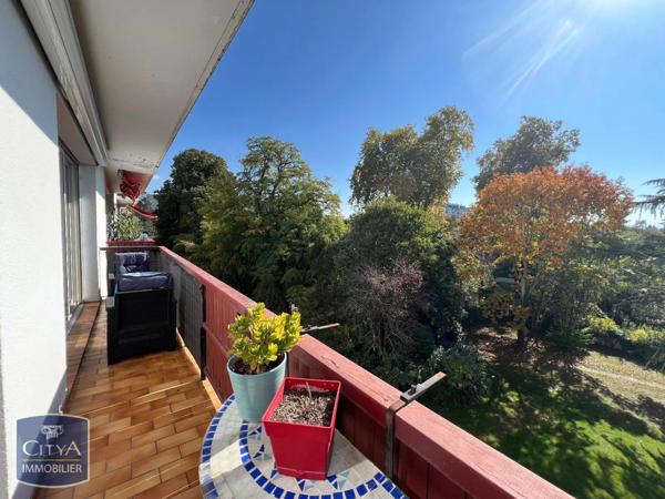 Appartement à louer 4 pièces 75.38m²