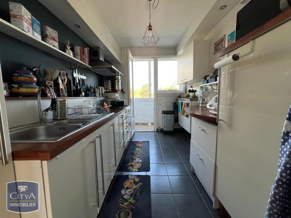 Appartement à louer 4 pièces 75.38m²