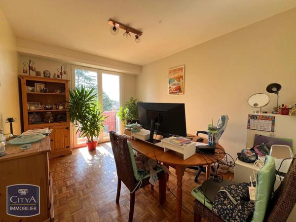 Appartement à louer 4 pièces 75.38m²