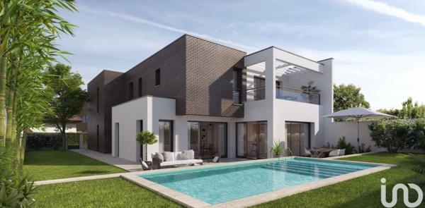 Maison 6 pièces de 220 m² à Le Bouscat (33110)