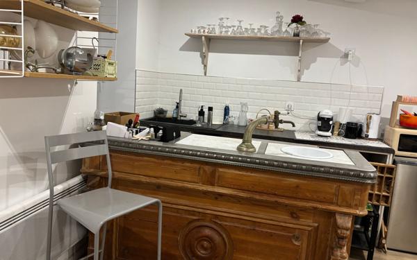 Appartement à vendre    2 pièces • 74 m2 Roquevaire