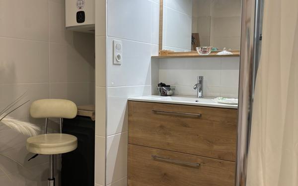 Appartement à vendre    2 pièces • 74 m2 Roquevaire