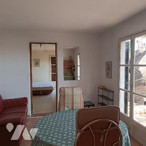 maison individuelle de 3 pièces principales sur  1781 m² de terrain