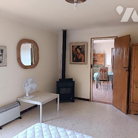 maison individuelle de 3 pièces principales sur  1781 m² de terrain