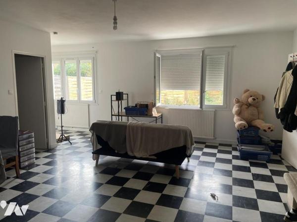 Ensemble immobilier - CHAMPTOCEAUX Centre