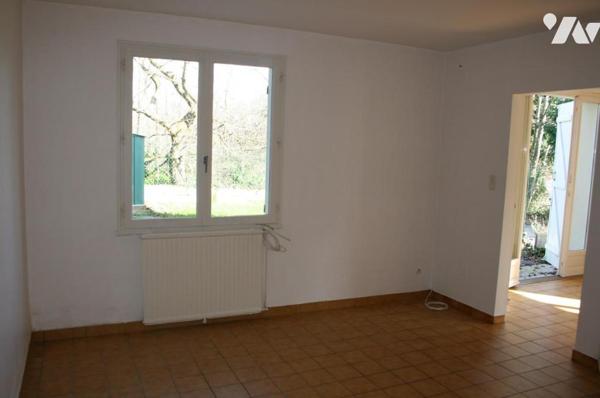 Ensemble immobilier - CHAMPTOCEAUX Centre