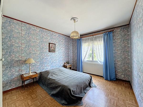 Maison à Meaux - POSSIBILITE DE DIVISION DE TERRAINS - proche commerces et écoles - 3 chambres - sous-sol total et grenier aménageable