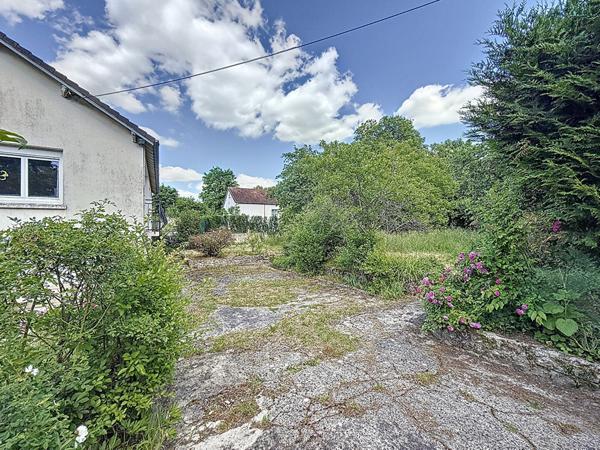 Maison à Meaux - POSSIBILITE DE DIVISION DE TERRAINS - proche commerces et écoles - 3 chambres - sous-sol total et grenier aménageable