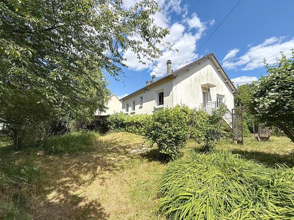 Maison à Meaux - POSSIBILITE DE DIVISION DE TERRAINS - proche commerces et écoles - 3 chambres - sous-sol total et grenier aménageable