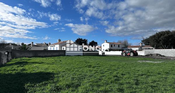 À vendre Terrain 500 m² - L'épine 85740