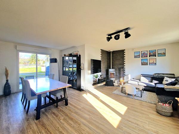 Maison Chateauneuf Sur Sarthe 6 pièce(s) 130 m2