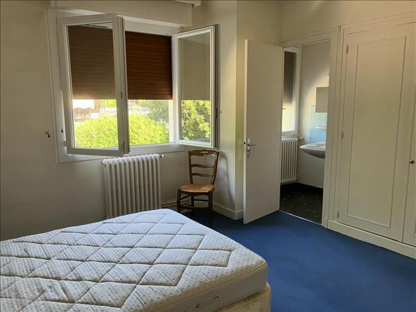 Maison à vendre |  Roquefort |  8 pièces | 191 m²