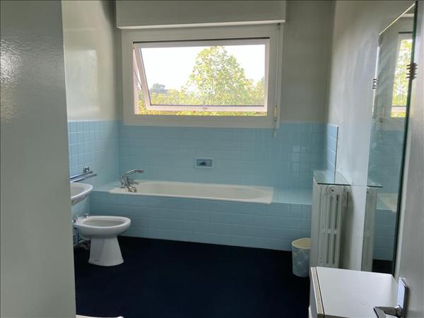 Maison à vendre |  Roquefort |  8 pièces | 191 m²