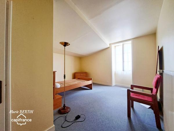 Propriété à vendre 11 pièces CELLES SUR BELLE (79)