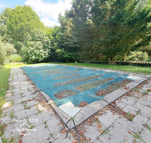 Propriété à vendre 11 pièces CELLES SUR BELLE (79)