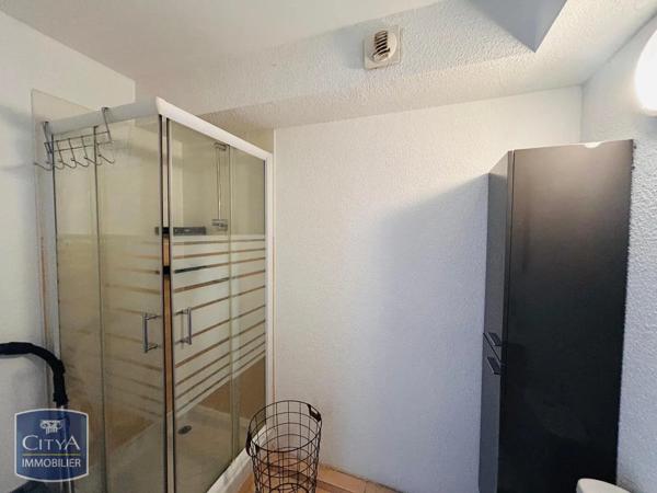 Appartement à louer 1 pièce 30.73m² Vitrolles (13127)
