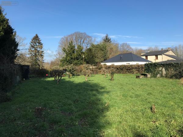 Terrain à Batir à vendre à Bricquebec-en-Cotentin dans la Manche (50260), ref : 347