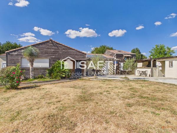 Magné : maison familiale de 200 m² avec 5 chambres