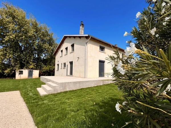 maison familiale 222  m²-8 pièces-6 chambres-2206 m² de terrain