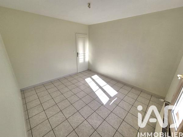 Maison à vendre 4 pièces 103 m² Saint-Loup-Lamairé