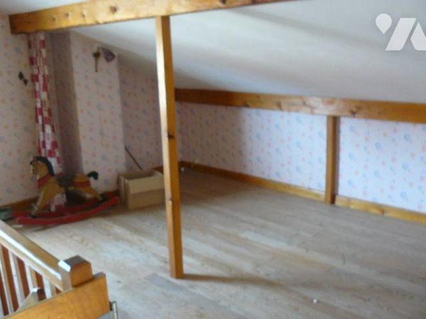 Maison à Vendre à Rambervillers (88700) en Vosges (88)

Cette maison propose une surface habi...