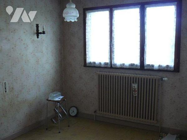 Maison à Vendre à Rambervillers (88700) en Vosges (88)

Cette maison propose une surface habi...