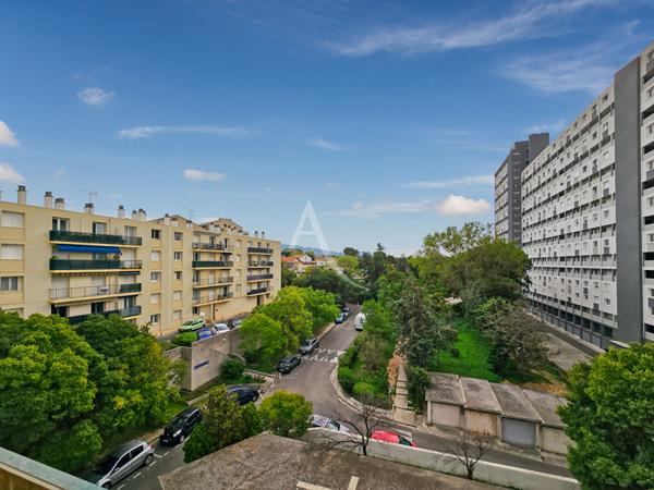 A louer Appartement T3 63 m² avec blacon et garage 13004 Marseille