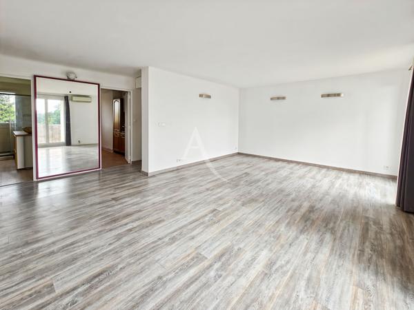 A louer Appartement T3 63 m² avec blacon et garage 13004 Marseille