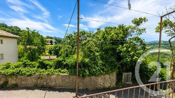 Appartement Triplex à vendre  4 pièces - 76 m 2   THOARD  - 04