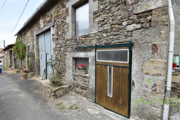 🏡 Maison traditionnelle en pierre à Écuras, Charente