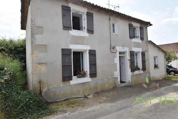 🏡 Maison traditionnelle en pierre à Écuras, Charente