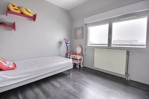 Appartement Saint Ouen Sur Seine 5 pièce(s) 110 m2