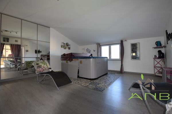 🏡 L’Inattendu – Propriété Singulière de 314 m² sur 2 003 m² de Terrain