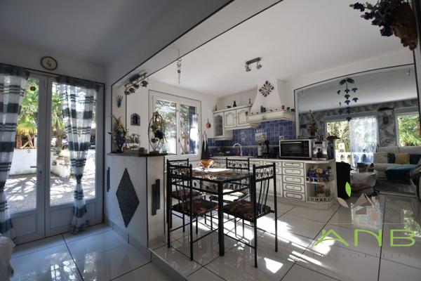 🏡 L’Inattendu – Propriété Singulière de 314 m² sur 2 003 m² de Terrain