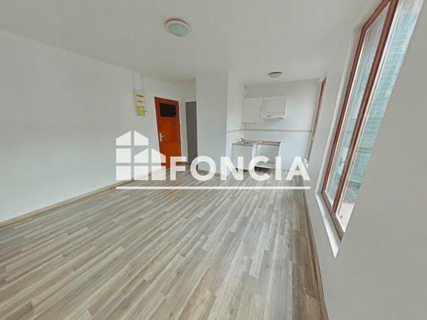 Location Appartement 2 pièces 32 m² - 16 Rue Berthelot L'ile Saint-denis 93450