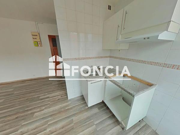 Location Appartement 2 pièces 32 m² - 16 Rue Berthelot L'ile Saint-denis 93450