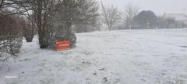 En EXCLUSIVITE terrain à bâtir de: 1349 m2