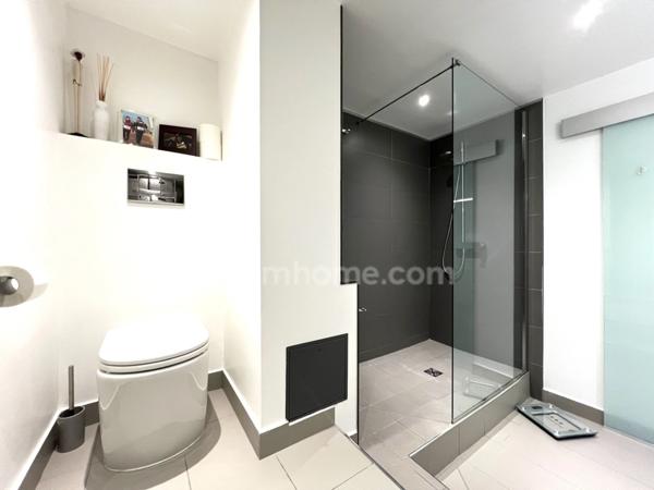 Appartement à vendre 2 pièces PARIS 20EME - Un balcon sur la plus belle ville du monde : Paris à vos pieds et le ciel pour vous seul !