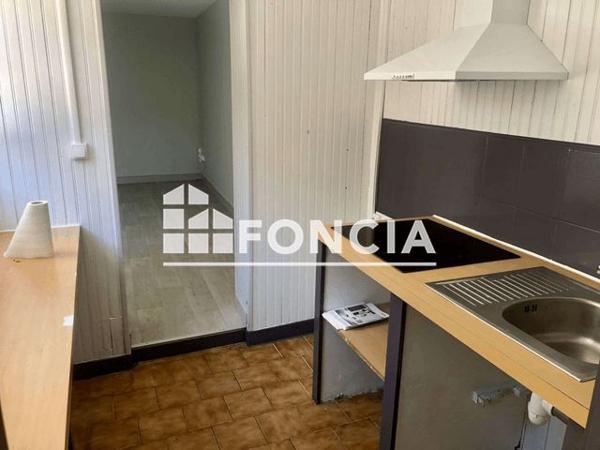 Location Maison 3 pièces 47.13 m² - 13 BIS RUE VILLERSEXEL Niort 79000